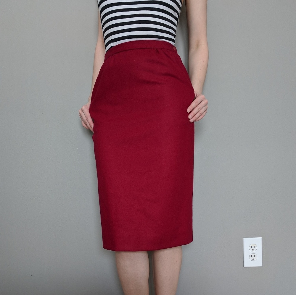Vintage 90's Pendleton Burgundy Wool Pencil Skirt